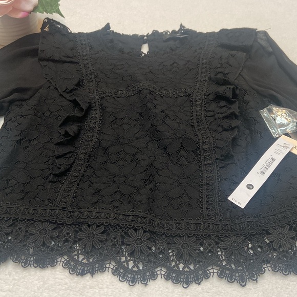 Aqua Tops - AQUA NWT Size XS Long Sleeve Black Lace Top Bloomingdale’s Exclusive